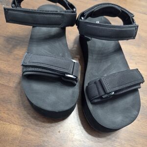 H&M Black Velcro Platform Sandals
